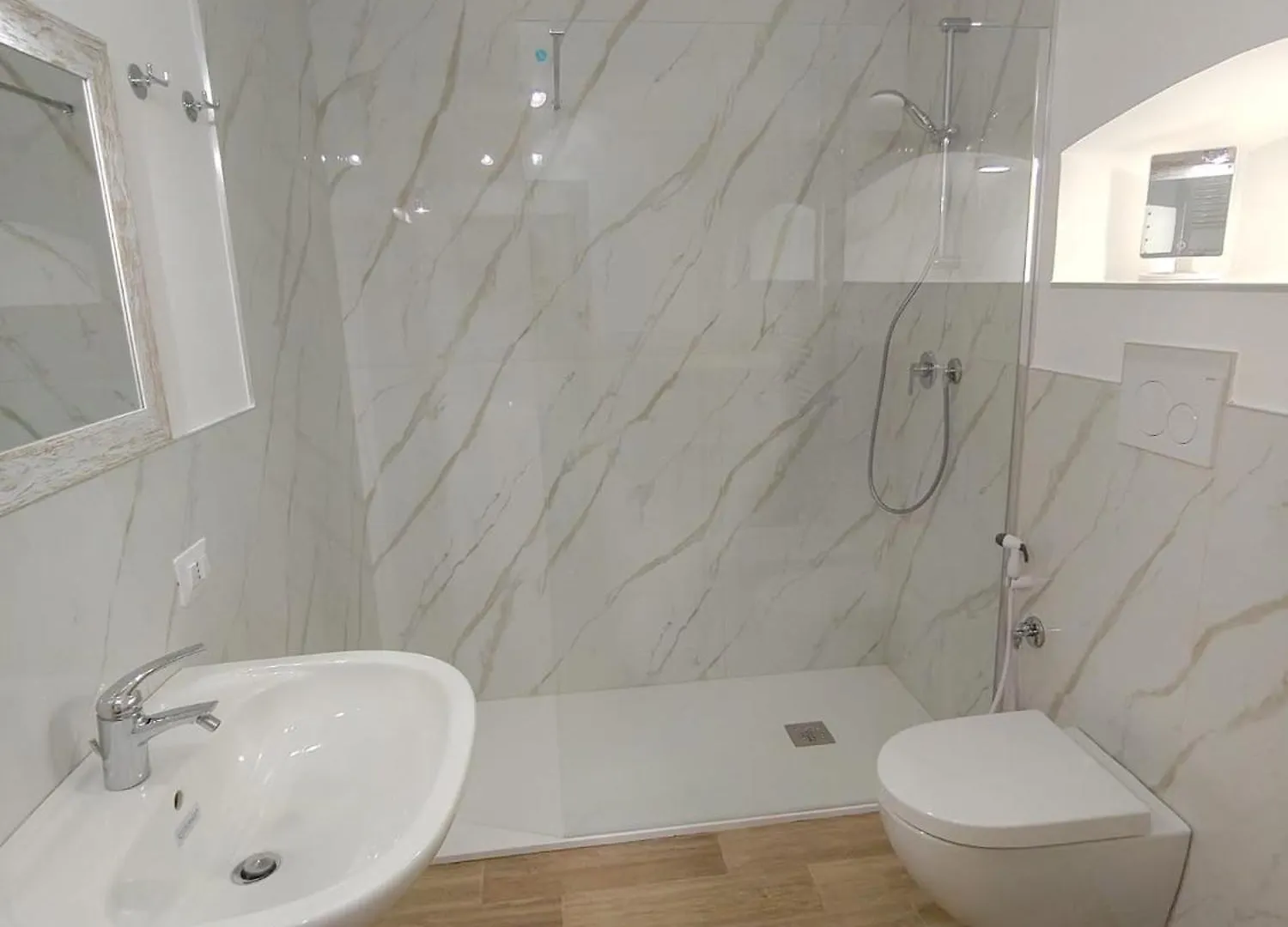 Coral Apartment Bari
